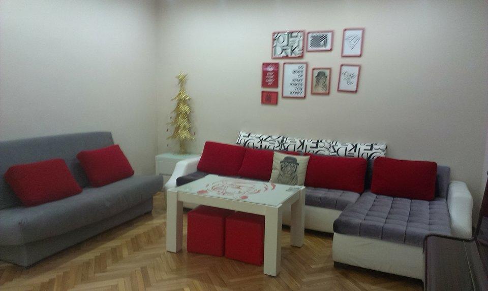 White Tiger In Center Of Tbilisi Apartment Luaran gambar
