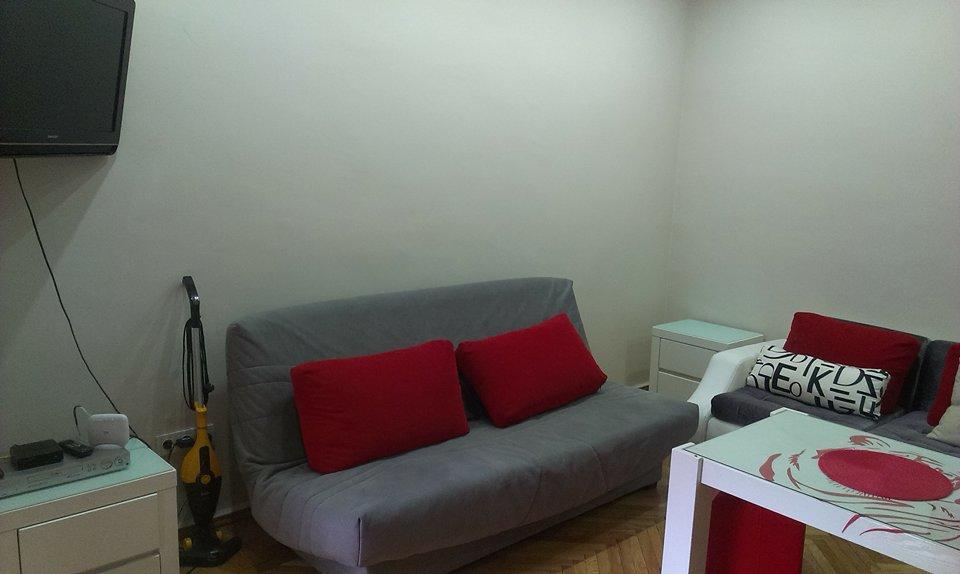 White Tiger In Center Of Tbilisi Apartment Luaran gambar